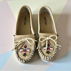 Minnetonka Women's Tan Moccasins with beading and stitching